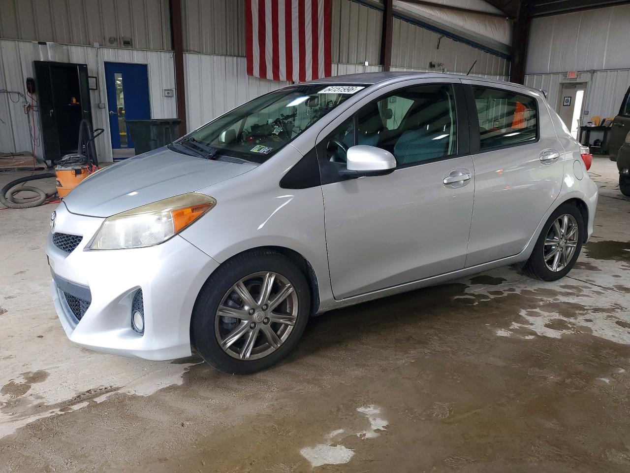 JTDKTUD30CD505979 · 2012 TOYOTA YARIS