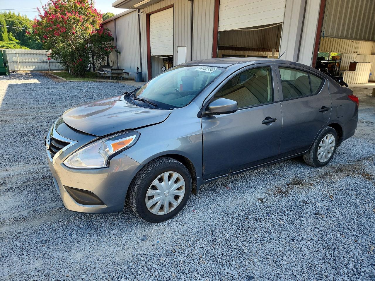 3N1CN7AP4HL885484 · 2017 NISSAN VERSA