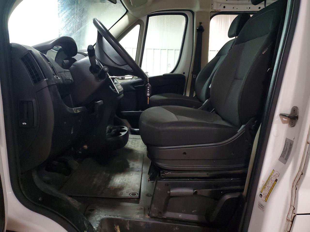3C6TRVNG7HE534712 · 2017 RAM PROMASTER 1500 · 7/13