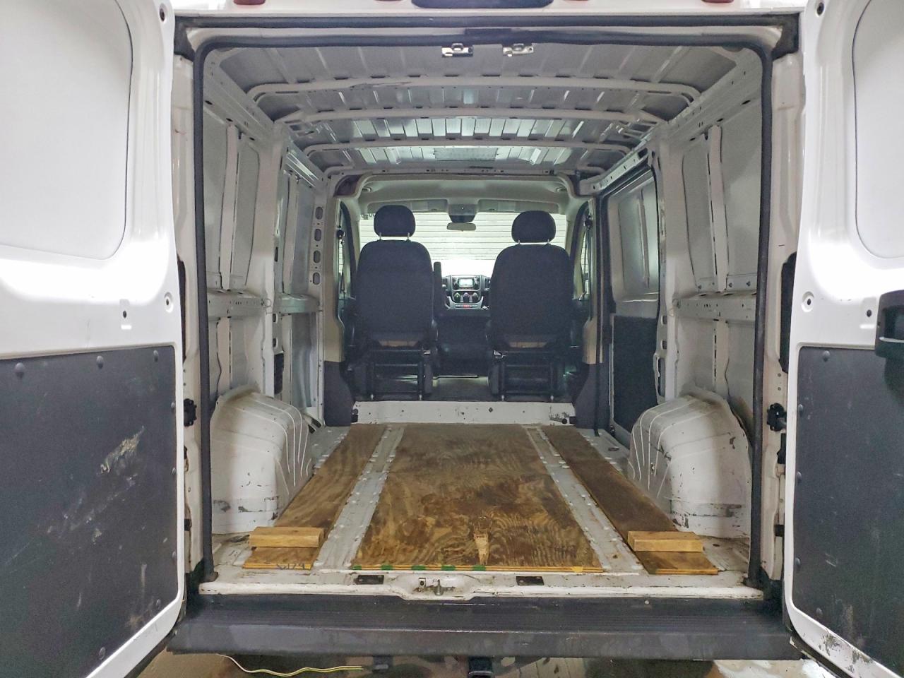 3C6TRVNG7HE534712 · 2017 RAM PROMASTER 1500 · 10/13