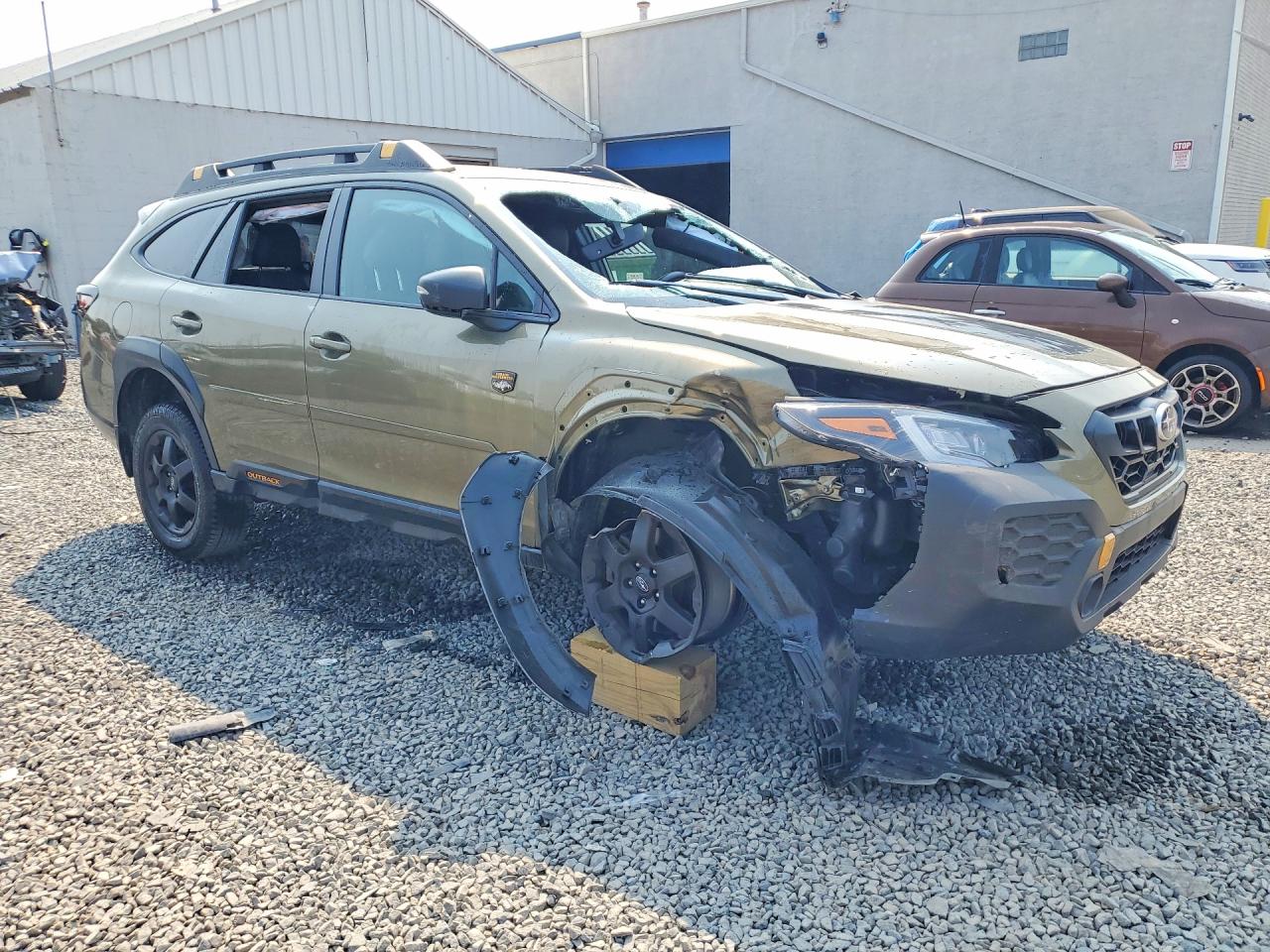 4S4BTGUD7S3148309 · 2025 SUBARU OUTBACK · 4/13