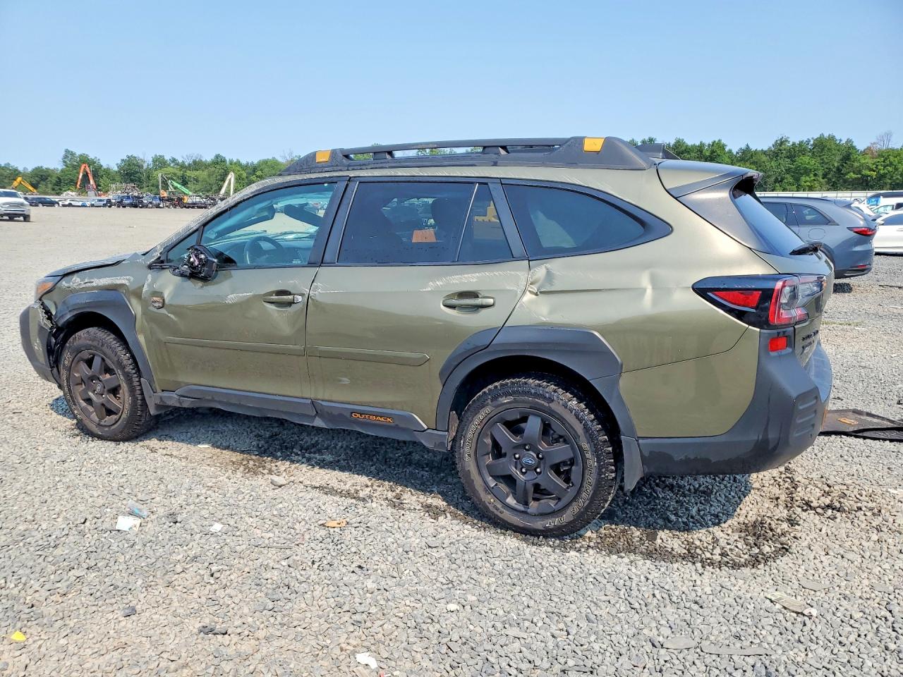 4S4BTGUD7S3148309 · 2025 SUBARU OUTBACK · 2/13