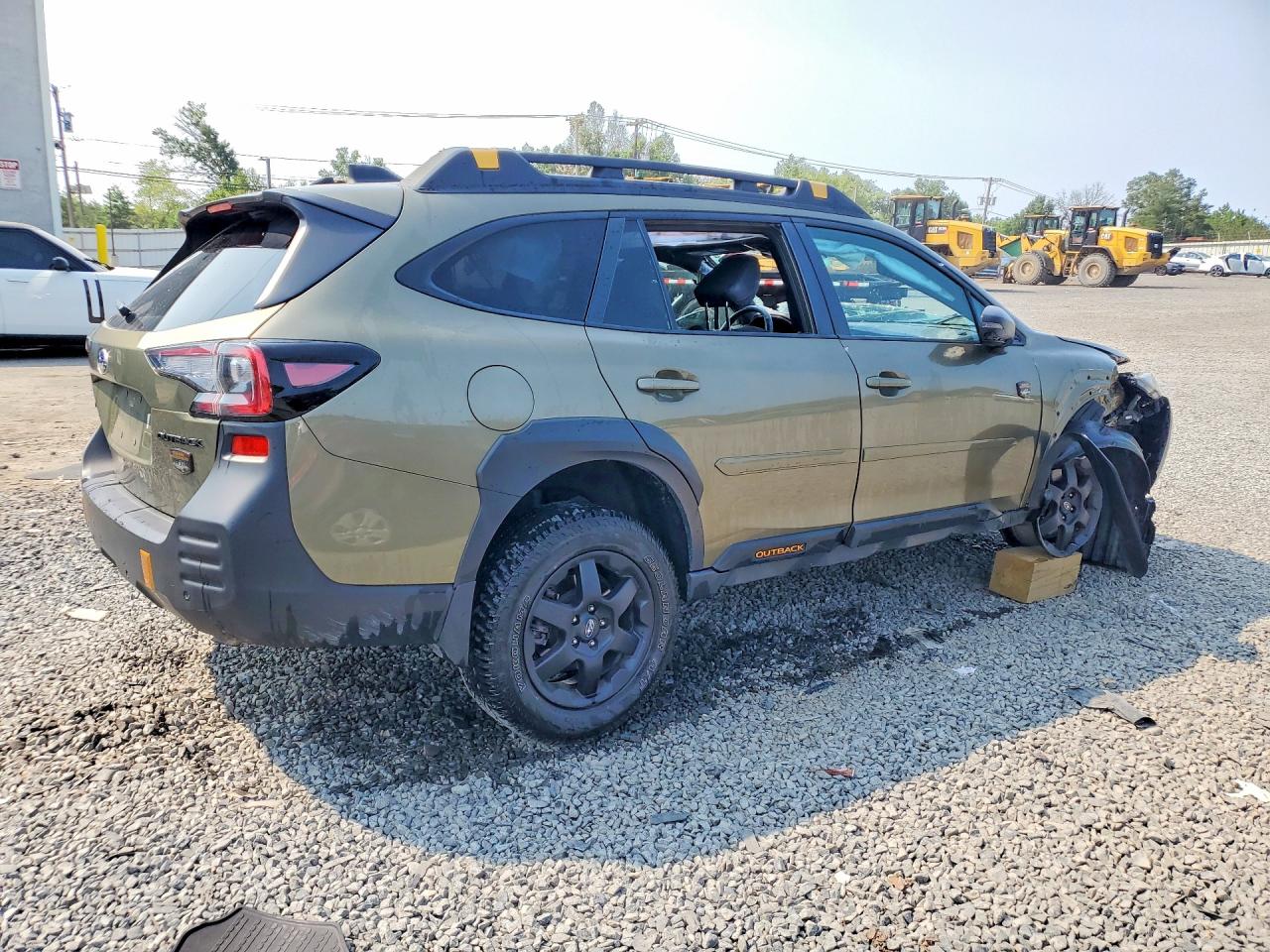 4S4BTGUD7S3148309 · 2025 SUBARU OUTBACK · 3/13