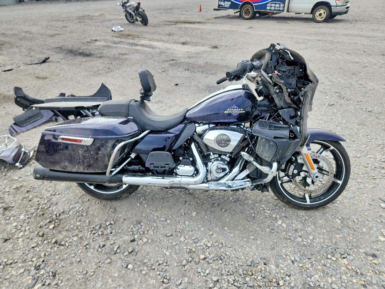 1HD1AK716SB612155 · 2025 HARLEY-DAVIDSON FLHXU