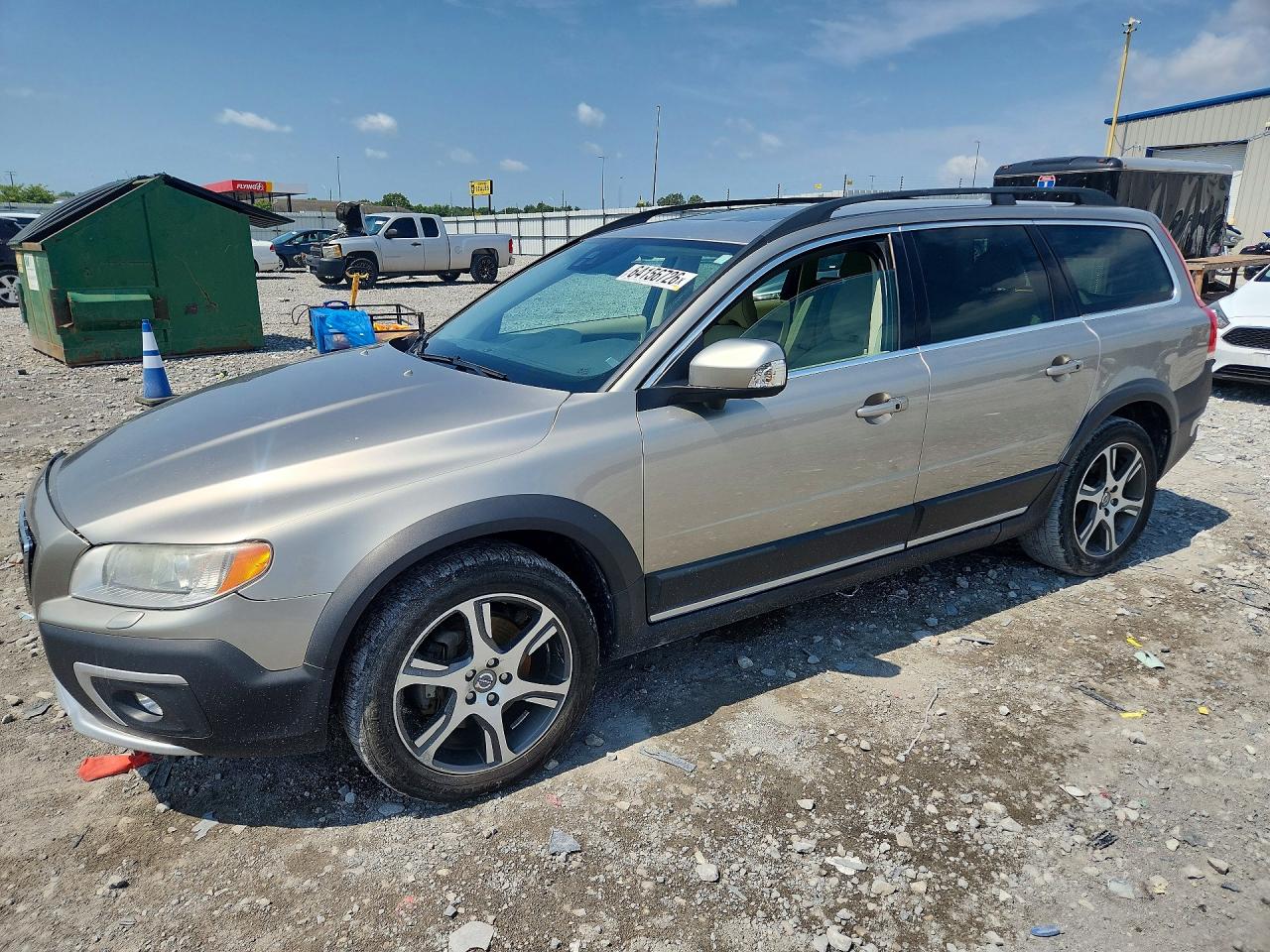 2015 VOLVO XC70