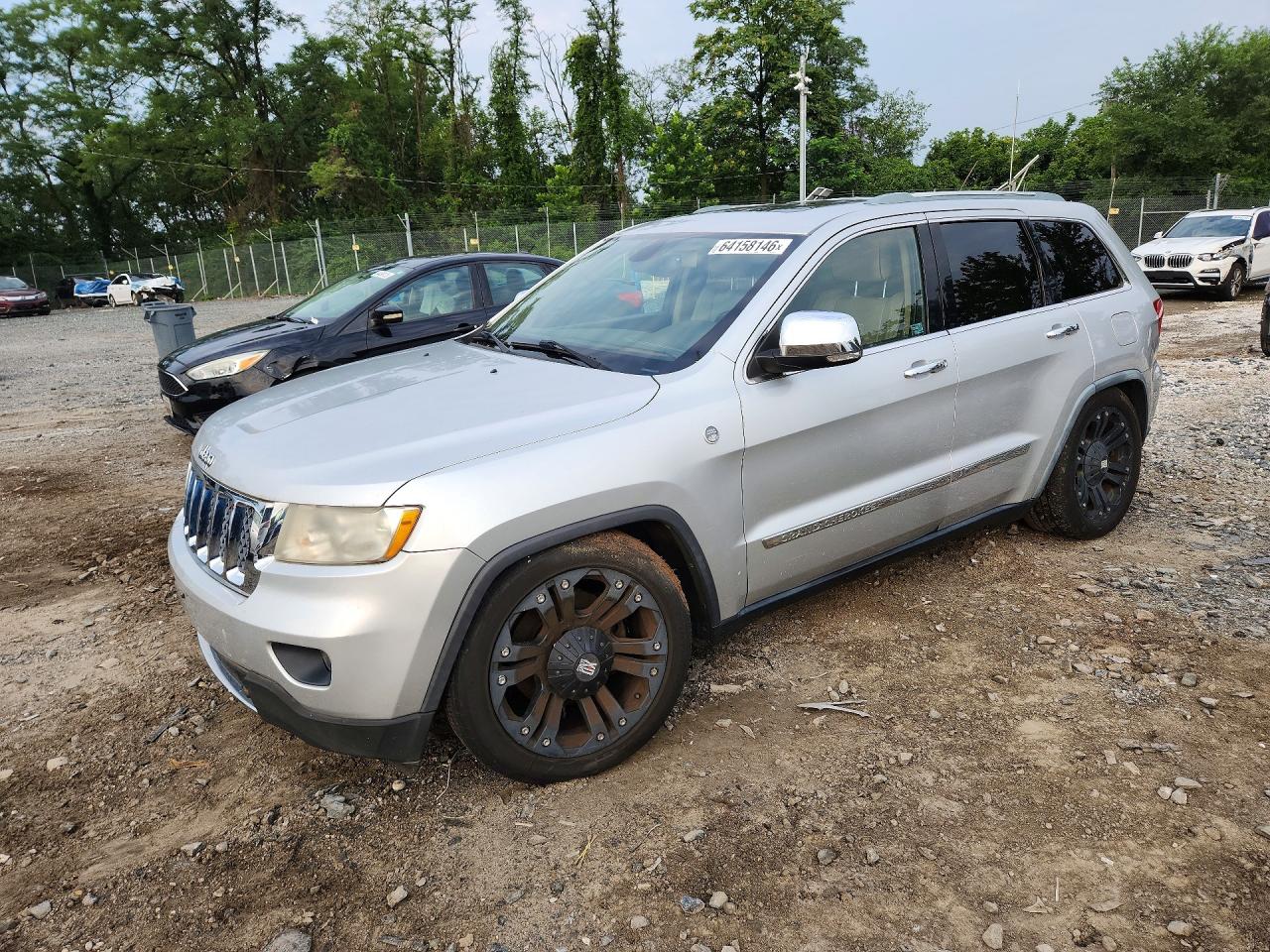 1J4RR6GT4BC607675 · 2011 JEEP GRAND CHEROKEE