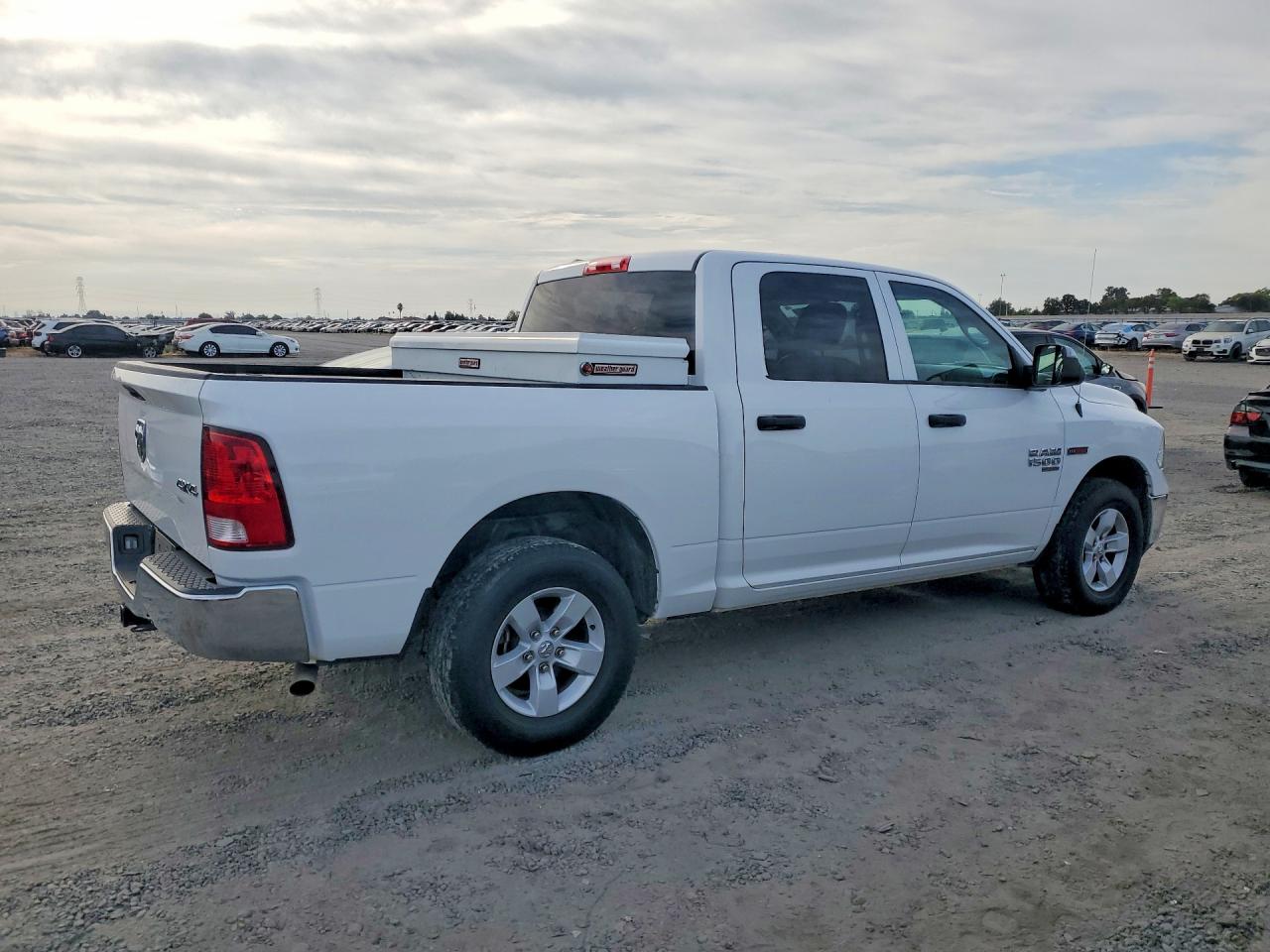 1C6RR7KM1KS750298 · 2019 RAM 1500 CLASSIC · 3/12