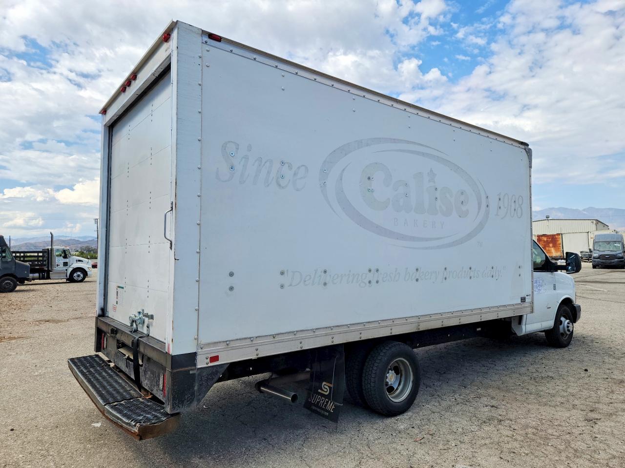 1HA3GTCG7JN002055 · 2018 CHEVROLET EXPRESS G3500 · 3/12
