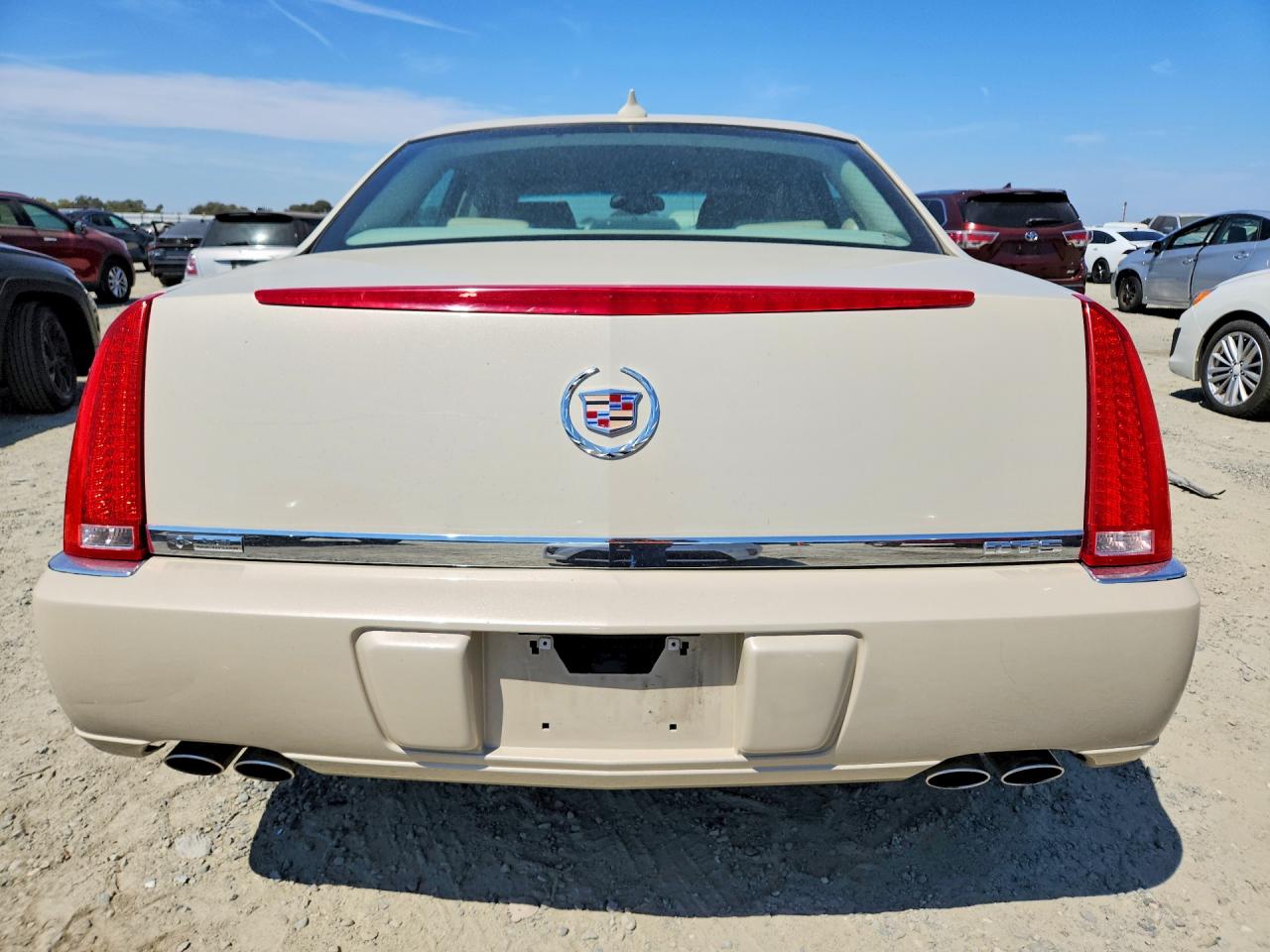 1G6KR5EY0AU133302 · 2010 CADILLAC DTS · 6/12