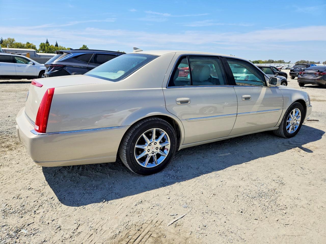 1G6KR5EY0AU133302 · 2010 CADILLAC DTS · 3/12