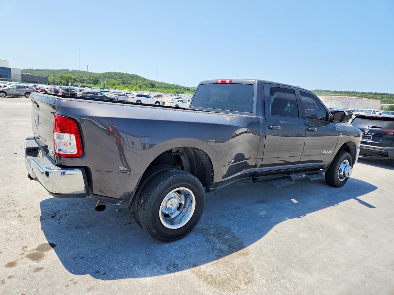 3C63RRHL8MG700637 · 2021 RAM 3500 · 3/12