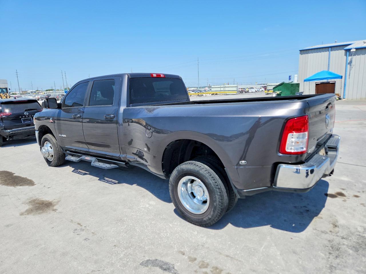 3C63RRHL8MG700637 · 2021 RAM 3500 · 2/12