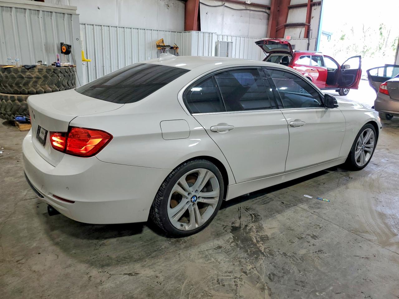 WBA3F9C57DF484448 · 2013 BMW ACTIVEHYBRID 3 · 3/12
