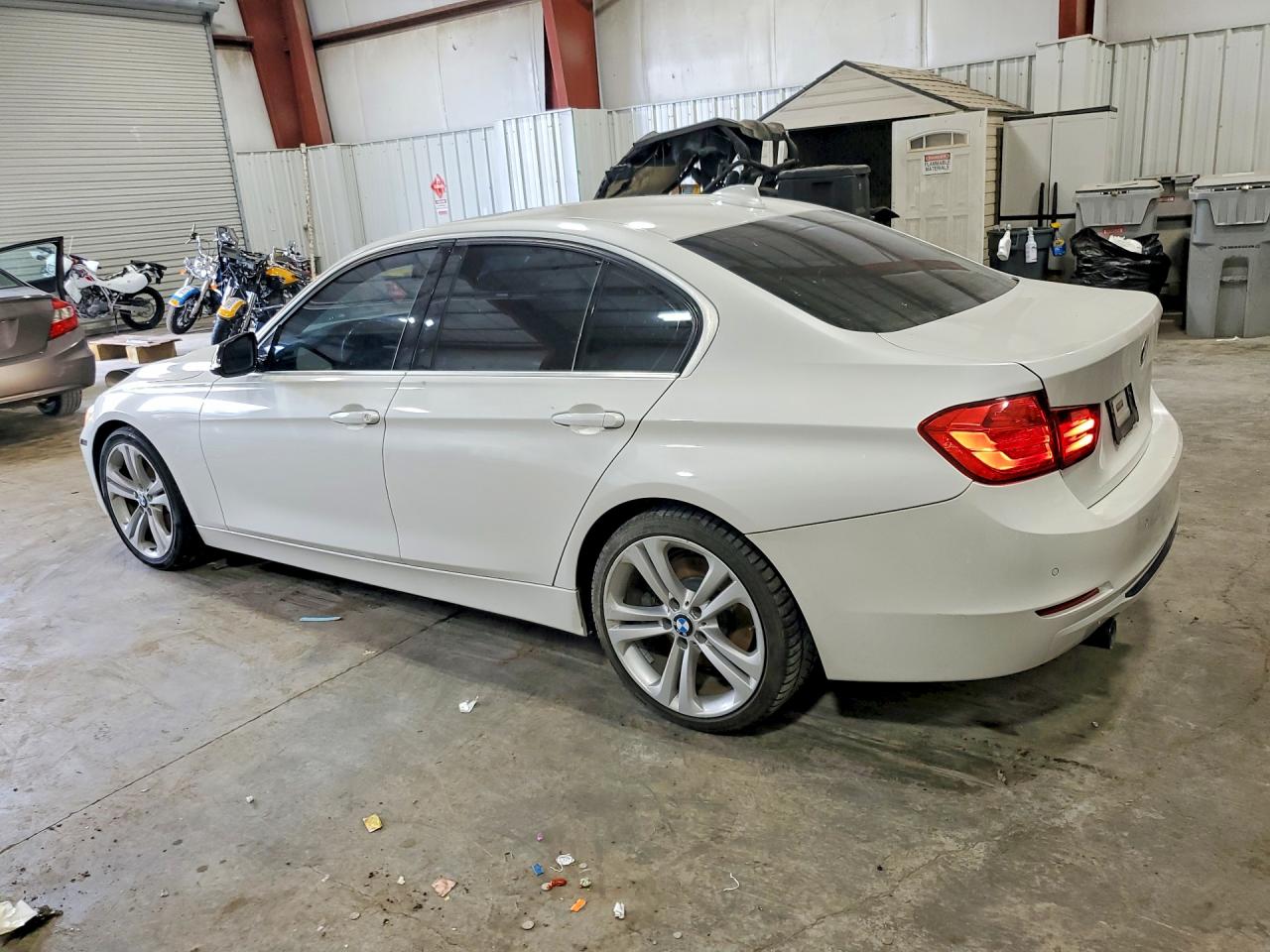 WBA3F9C57DF484448 · 2013 BMW ACTIVEHYBRID 3 · 2/12