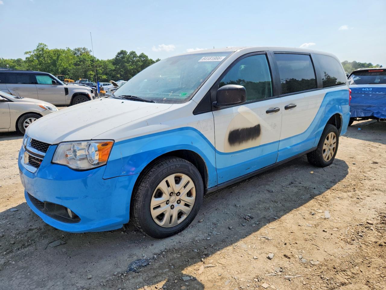 2C7WDGBG0KR801072 · 2019 DODGE GRAND CARAVAN