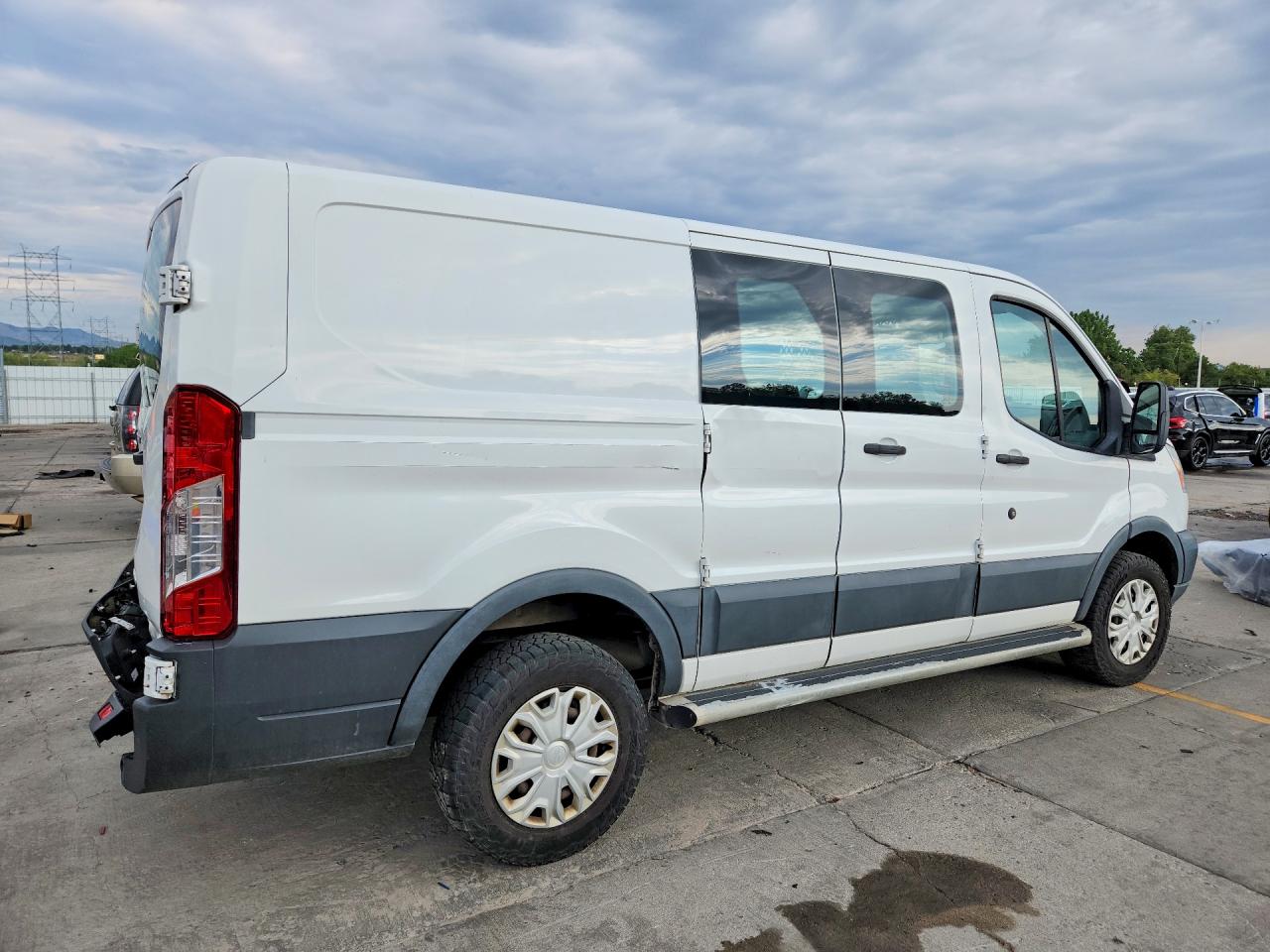 1FTYR1ZM9HKB10291 · 2017 FORD TRANSIT · 3/13