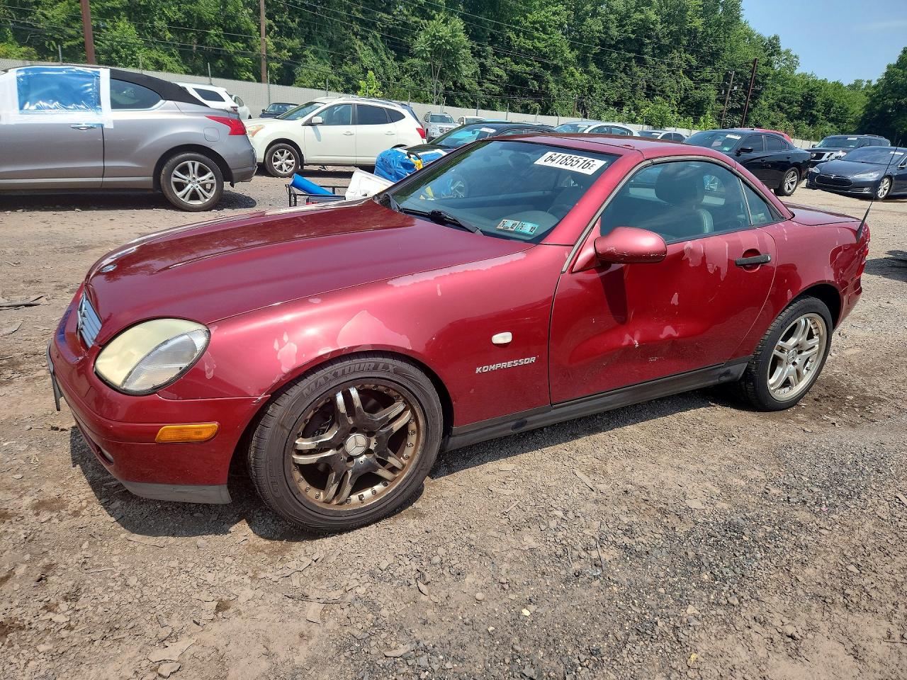 WDBKK47F6YF159679 · 2000 MERCEDES-BENZ SLK