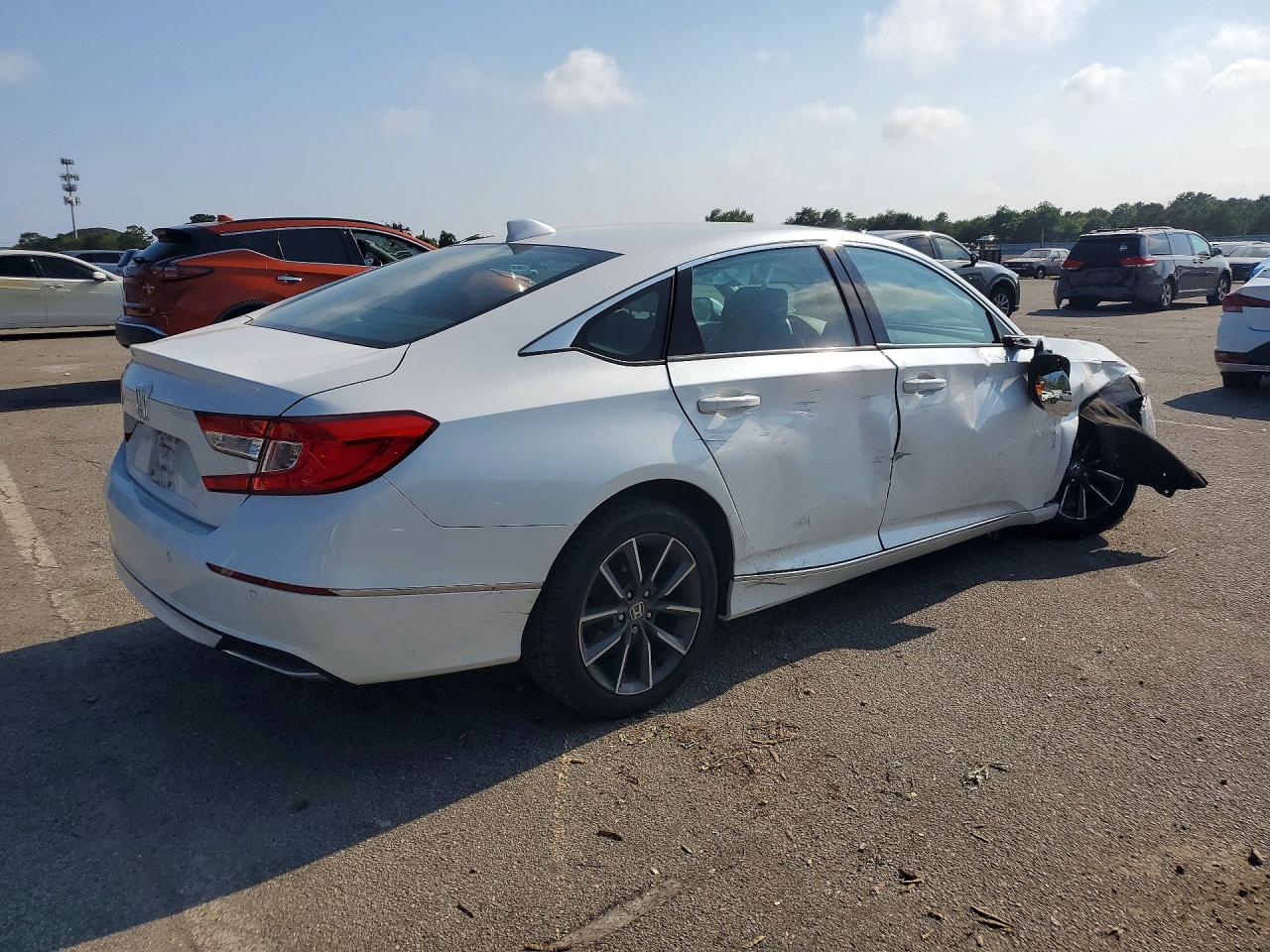 1HGCV1F54MA028926 · 2021 HONDA ACCORD · 3/12