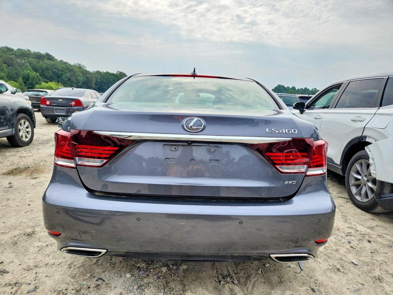 JTHCL5EF9F5025343 · 2015 LEXUS LS · 6/13