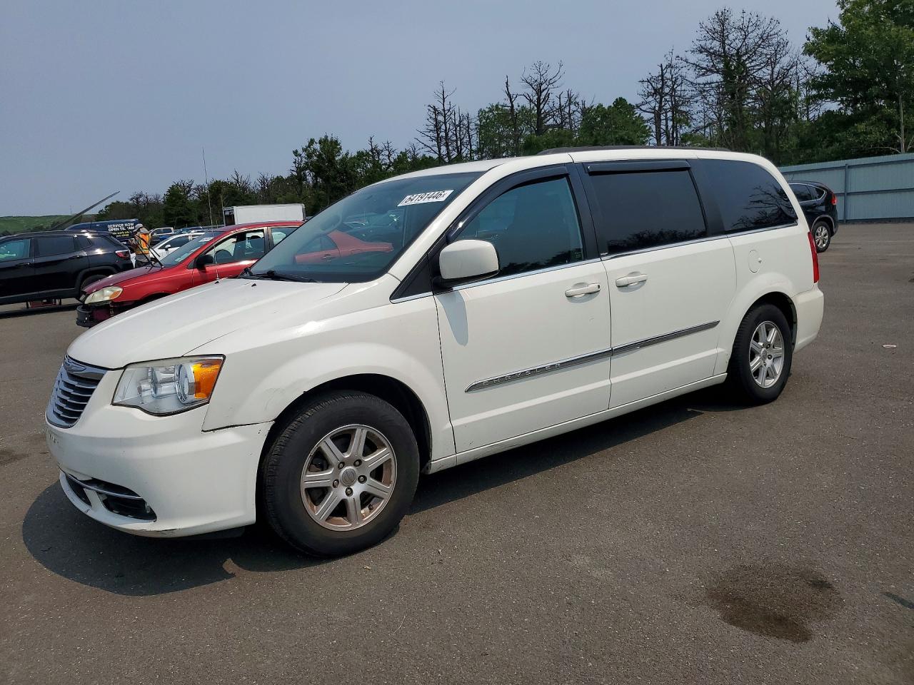 2C4RC1BG1DR657674 · 2013 CHRYSLER TOWN & COUNTRY
