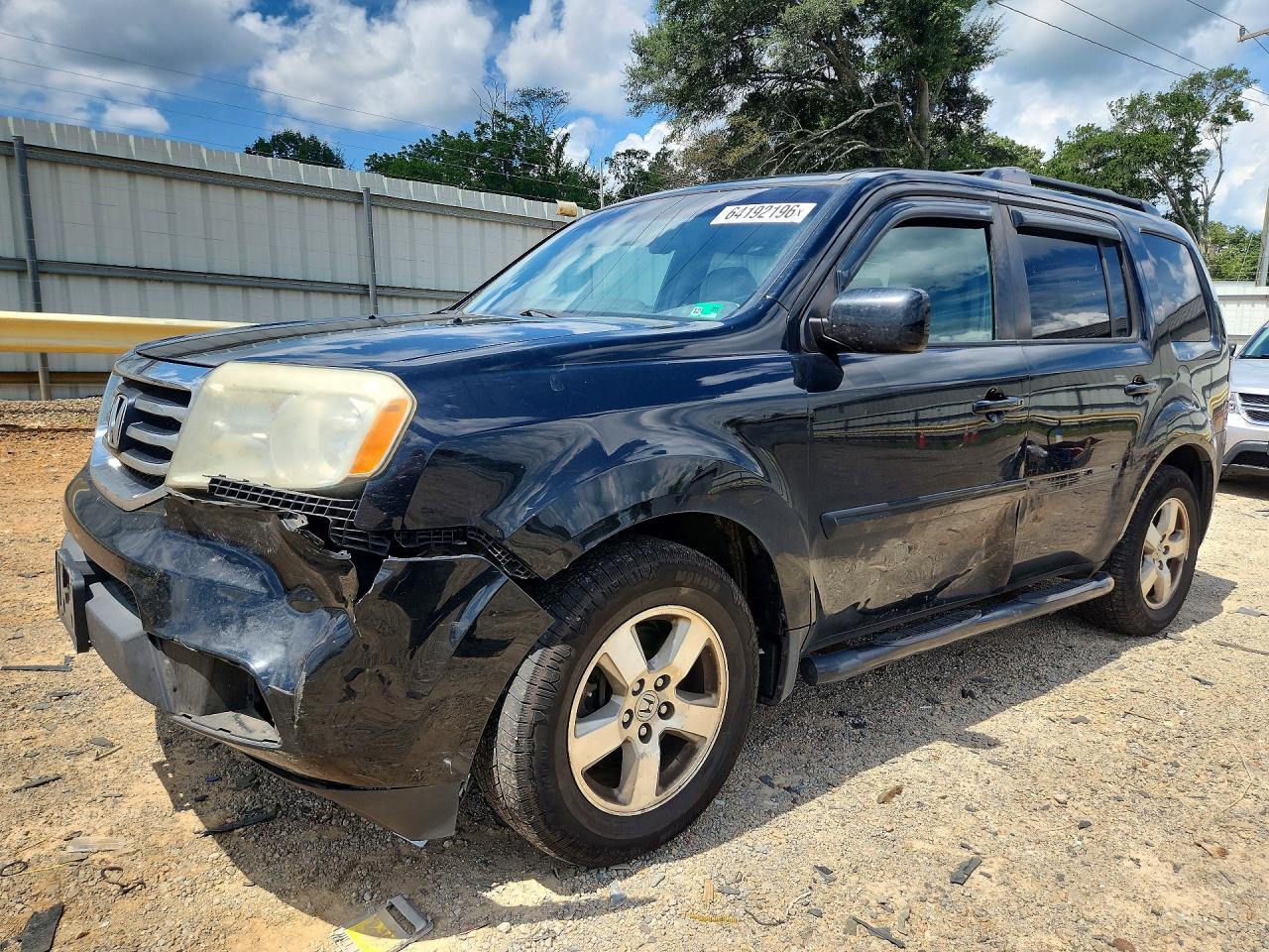 5FNYF4H50FB052957 · 2015 HONDA PILOT