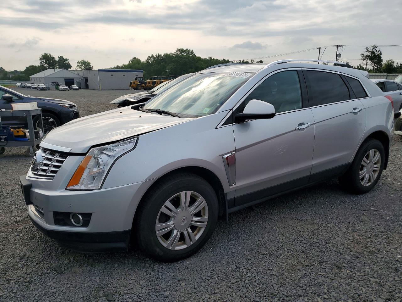 3GYFNEE32GS573569 · 2016 CADILLAC SRX