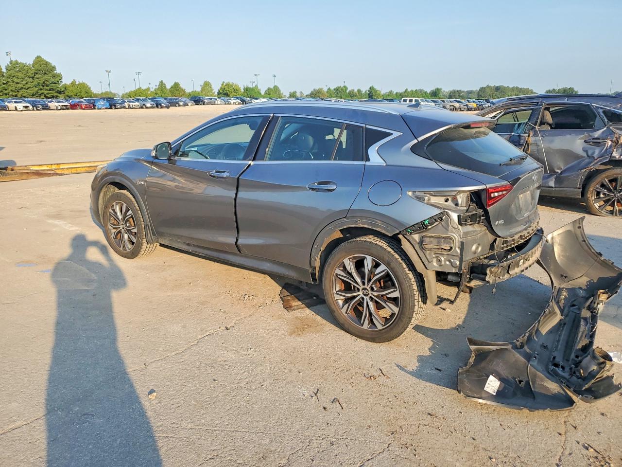 SJKCH5CR9HA027455 · 2017 INFINITI QX30 · 2/12
