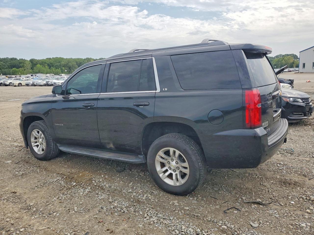 1GNSCAKC3FR284040 · 2015 CHEVROLET TAHOE · 2/12