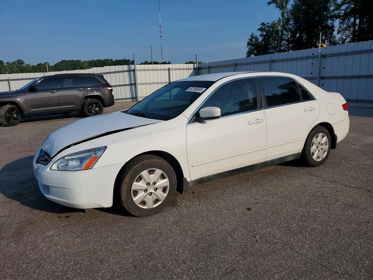 1HGCM56443A122322 · 2003 HONDA ACCORD