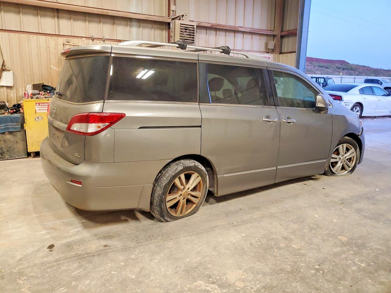 JN8AE2KP1D9062282 · 2013 NISSAN QUEST · 3/13