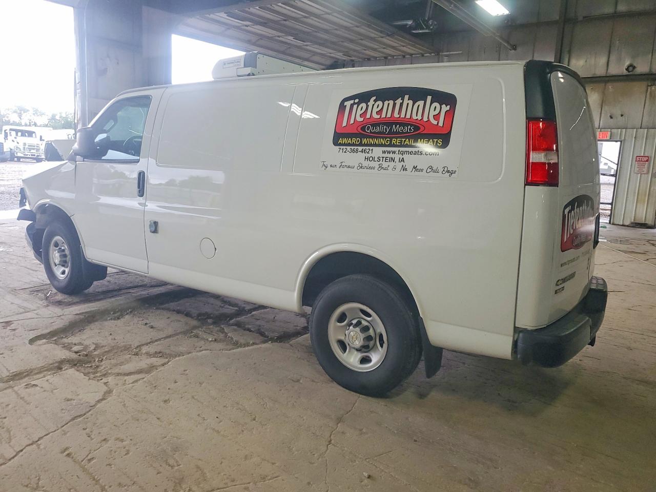 1GCZGGF72N1216739 · 2022 CHEVROLET EXPRESS G3500 · 2/13