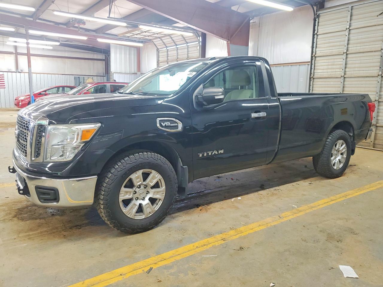 1N6AA1R71HN519559 · 2017 NISSAN TITAN