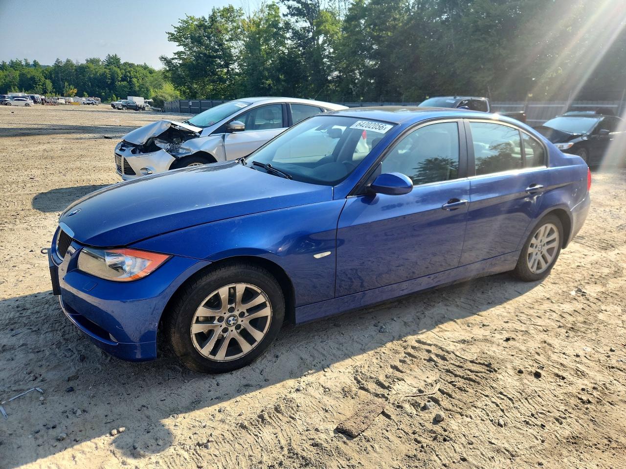 WBAVC73517KP32890 · 2007 BMW 328