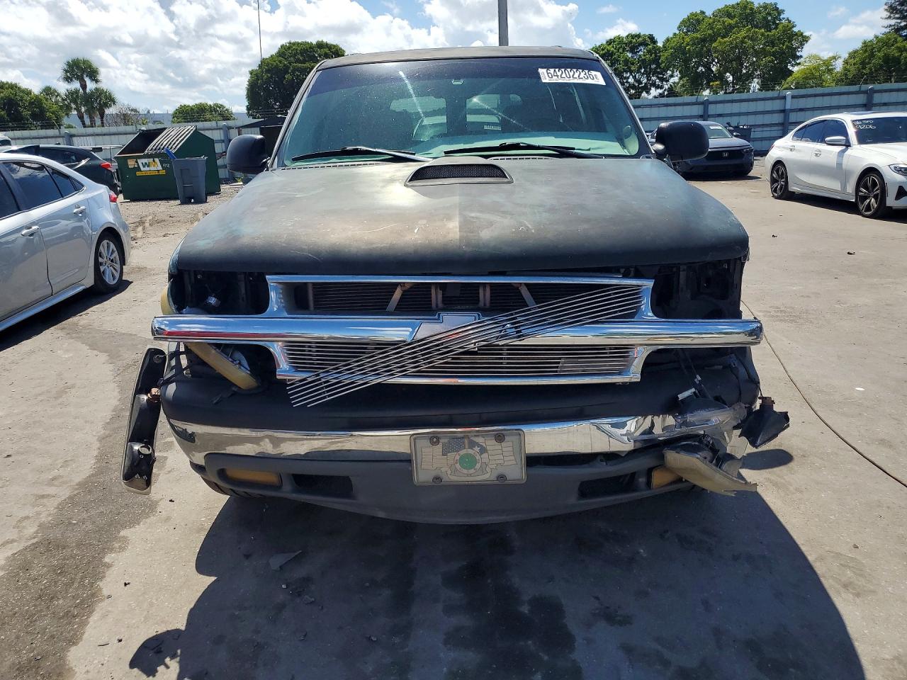 1GNEC13V63R125084 · 2003 CHEVROLET TAHOE · 5/12