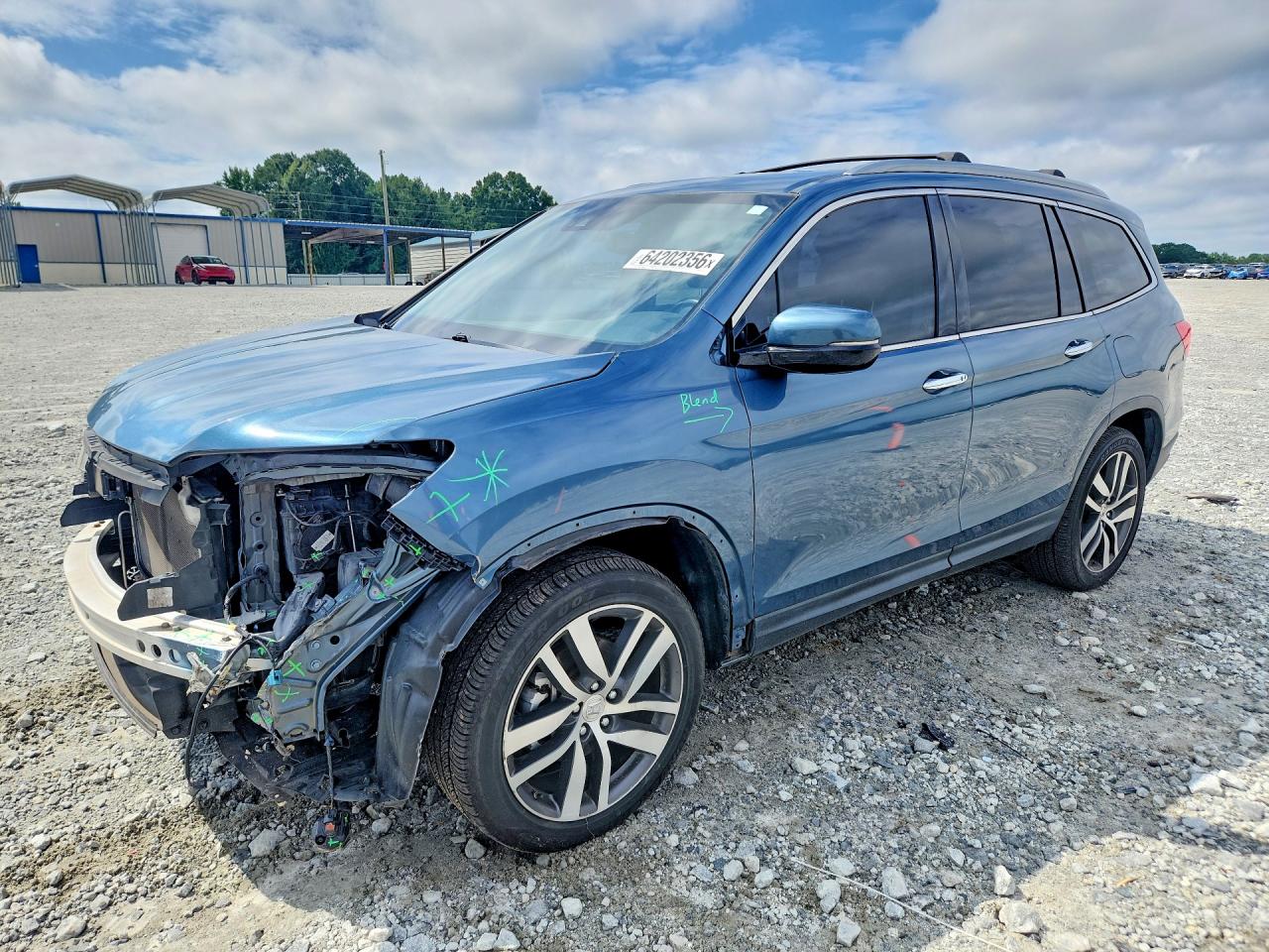 5FNYF6H06GB105811 · 2016 HONDA PILOT