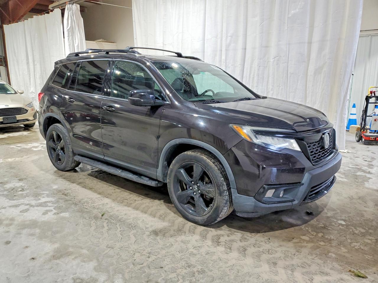 5FNYF8H05KB009060 · 2019 HONDA PASSPORT · 4/13