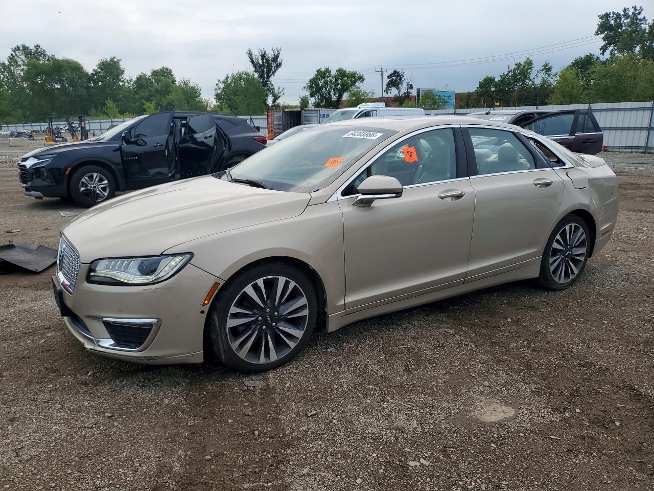 2017 LINCOLN MKZ