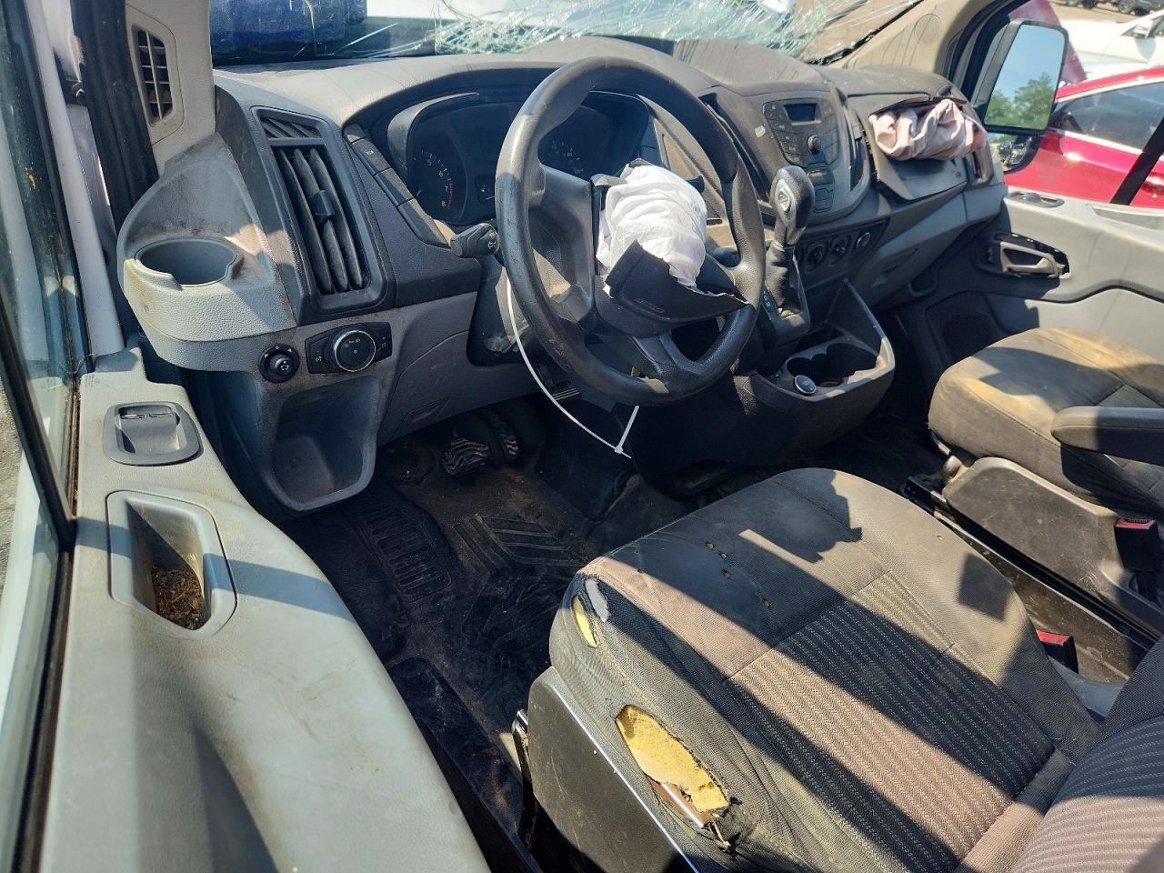 1FTYR2CM7HKB20610 · 2017 FORD TRANSIT 250 · 8/13