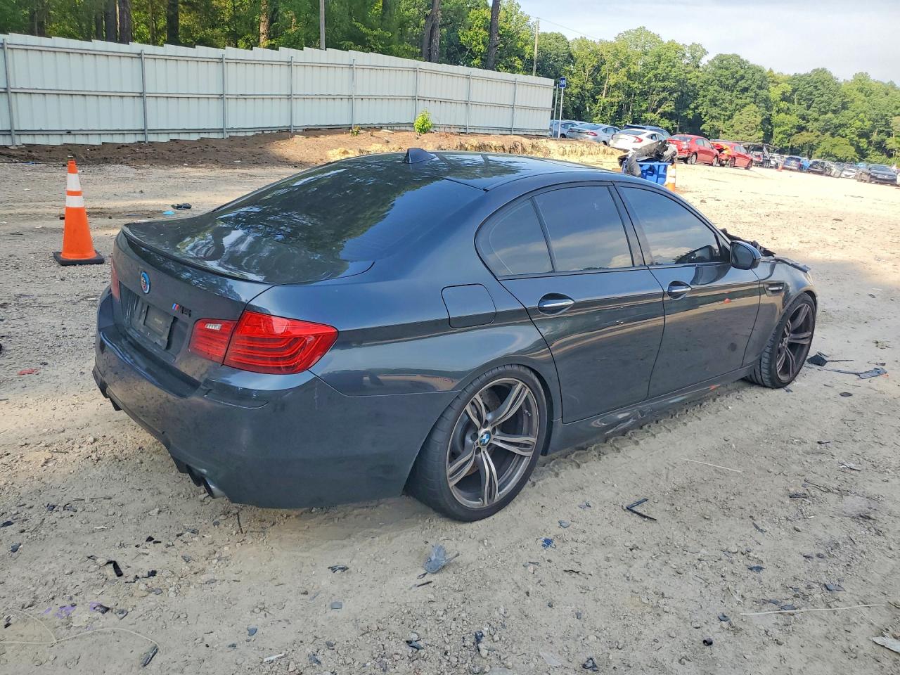 WBSFV9C53ED593465 · 2014 BMW M5 · 3/12