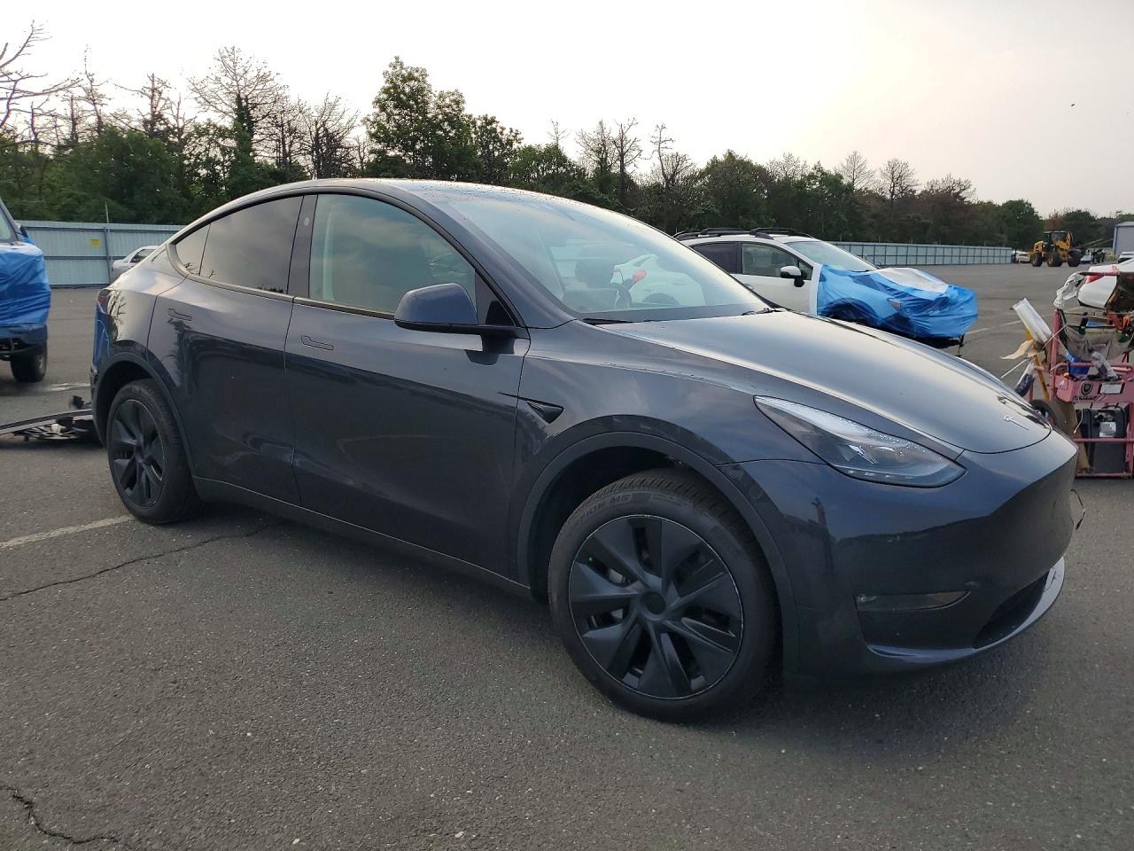 7SAYGDEE3RA305114 · 2024 TESLA MODEL Y · 4/14