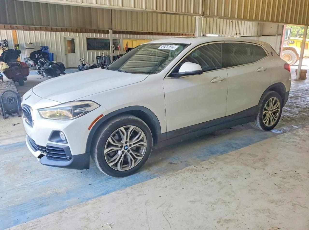 WBXYH9C05L5P22070 · 2020 BMW X2