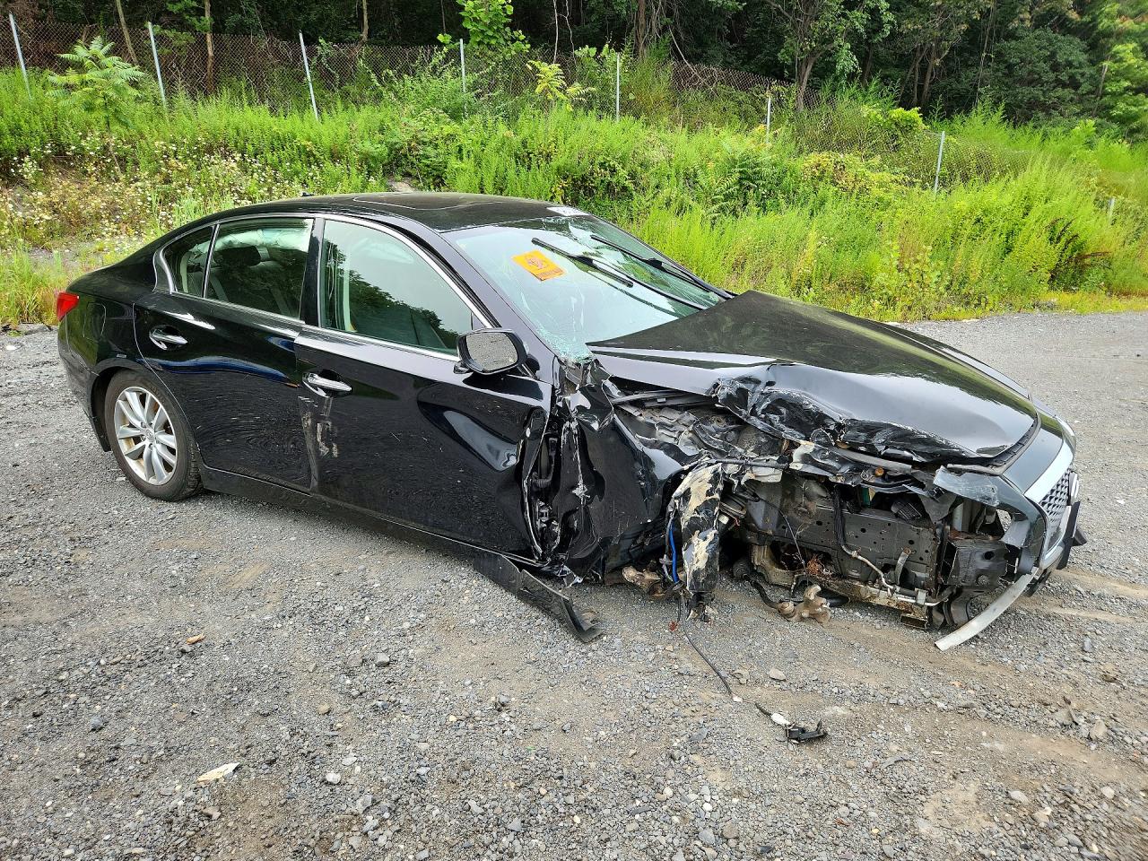 JN1BV7AR6FM390140 · 2015 INFINITI Q50 · 4/12
