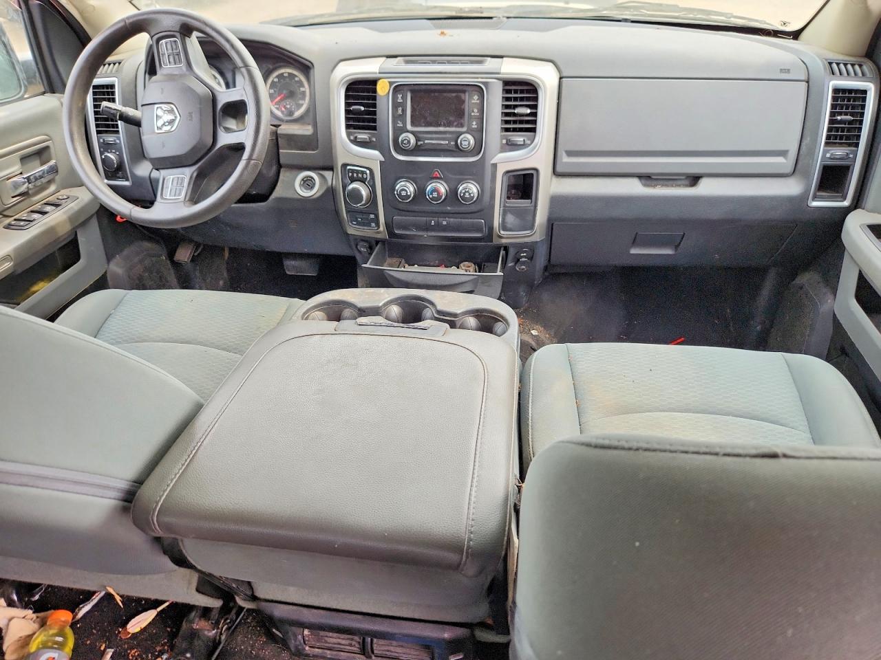 1C6RR7TT9HS526419 · 2017 RAM 1500 · 8/13