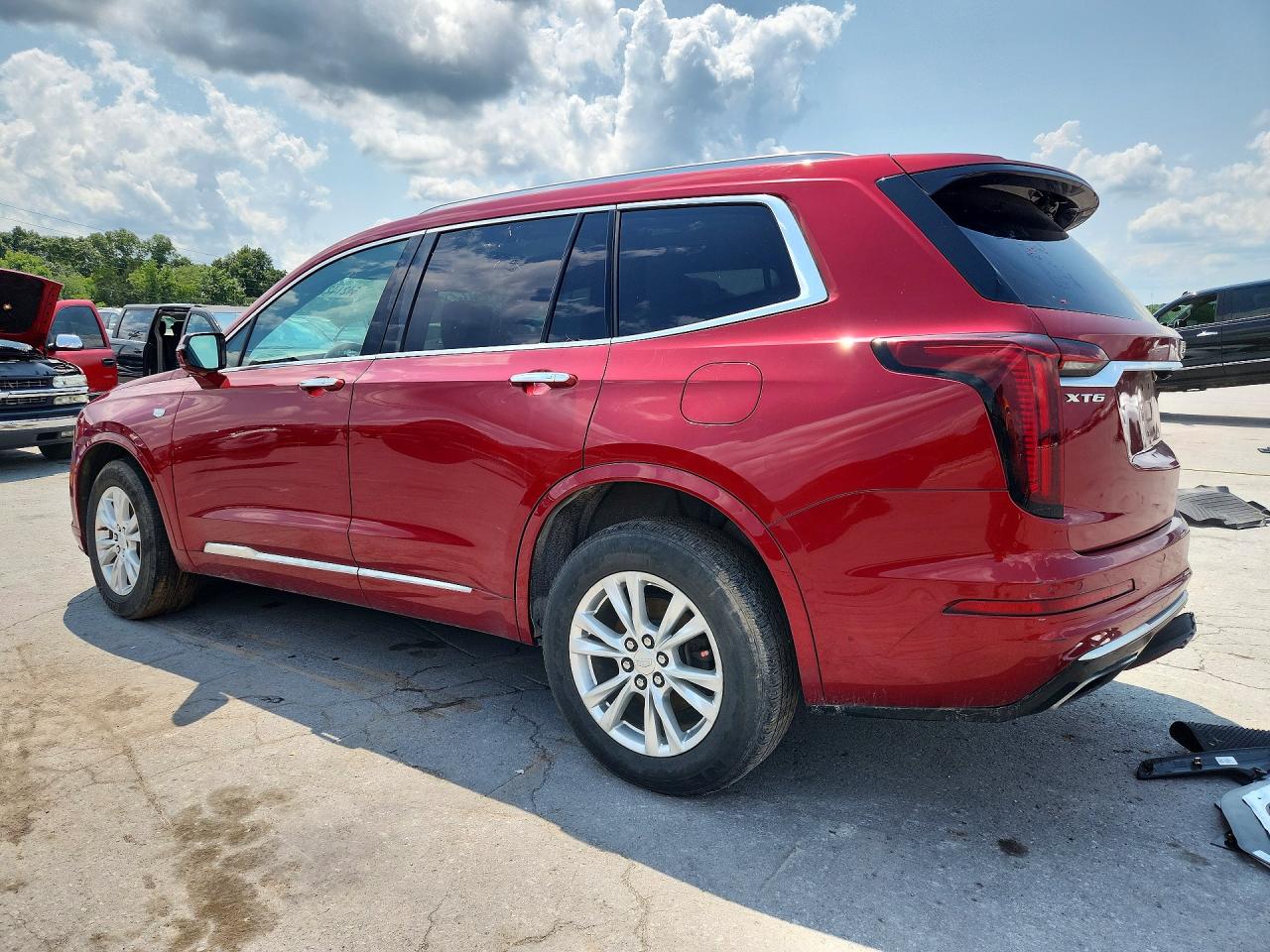 1GYKPAR4XMZ163878 · 2021 CADILLAC XT6 · 2/13