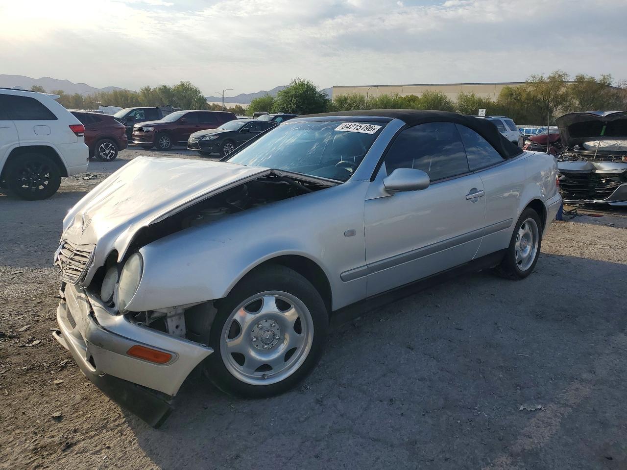WDBLK65G9XT017497 · 1999 MERCEDES-BENZ CLK