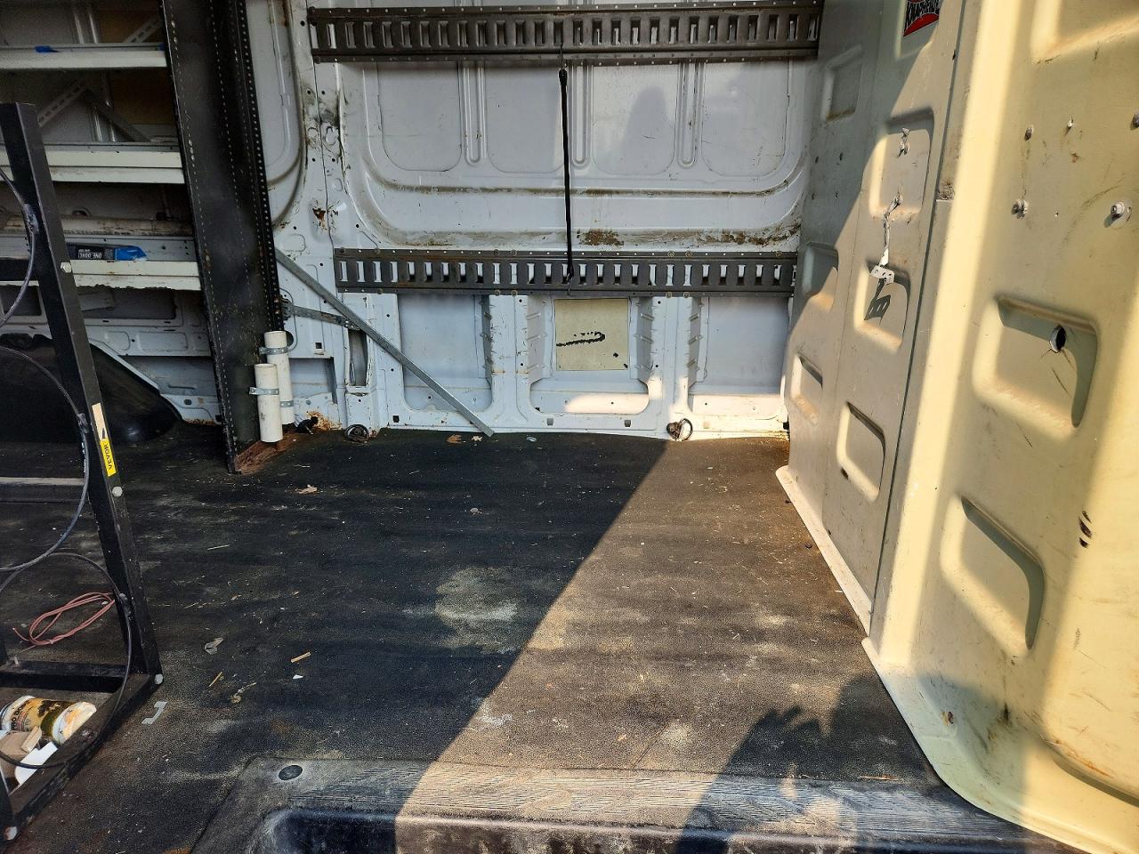 1FTNR2CM9FKA30939 · 2015 FORD TRANSIT · 10/12