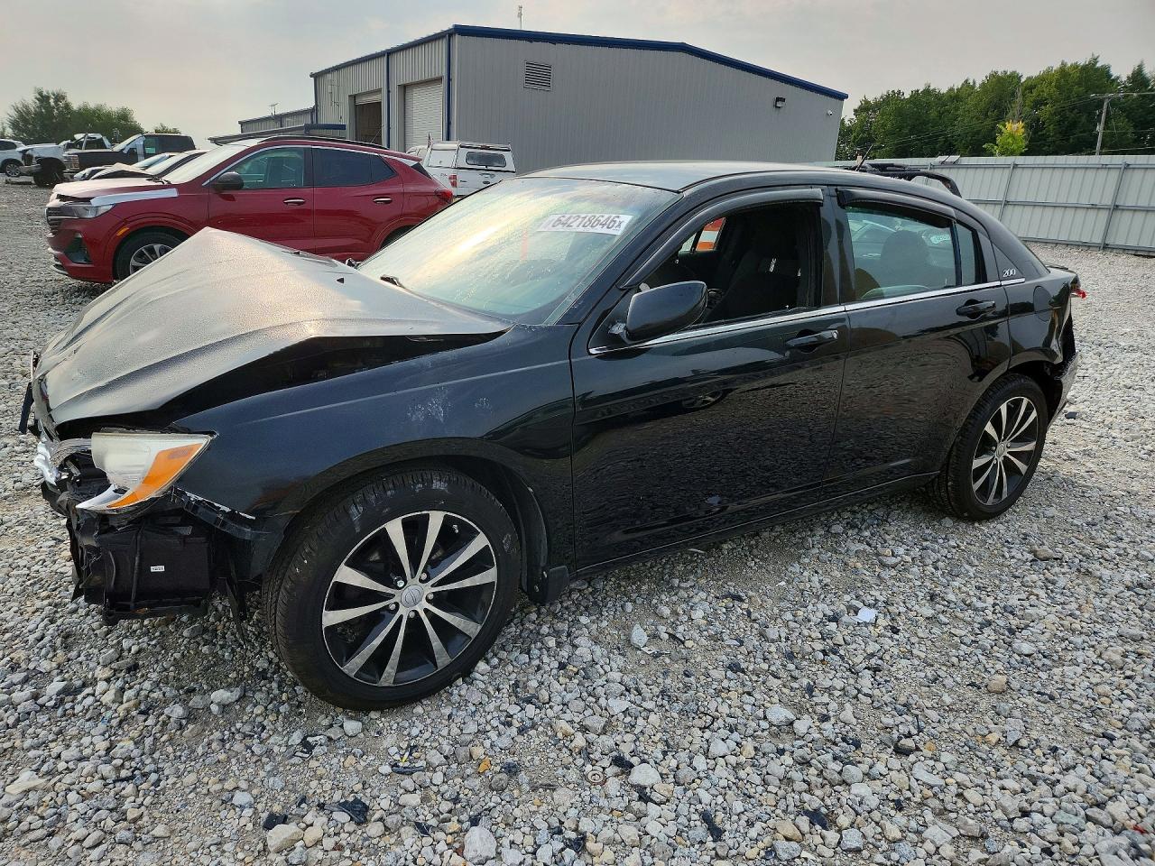 1C3CCBBGXDN747354 · 2013 CHRYSLER 200