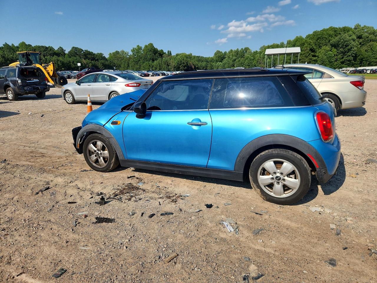 WMWXP5C51J2G63968 · 2018 MINI COOPER · 2/13