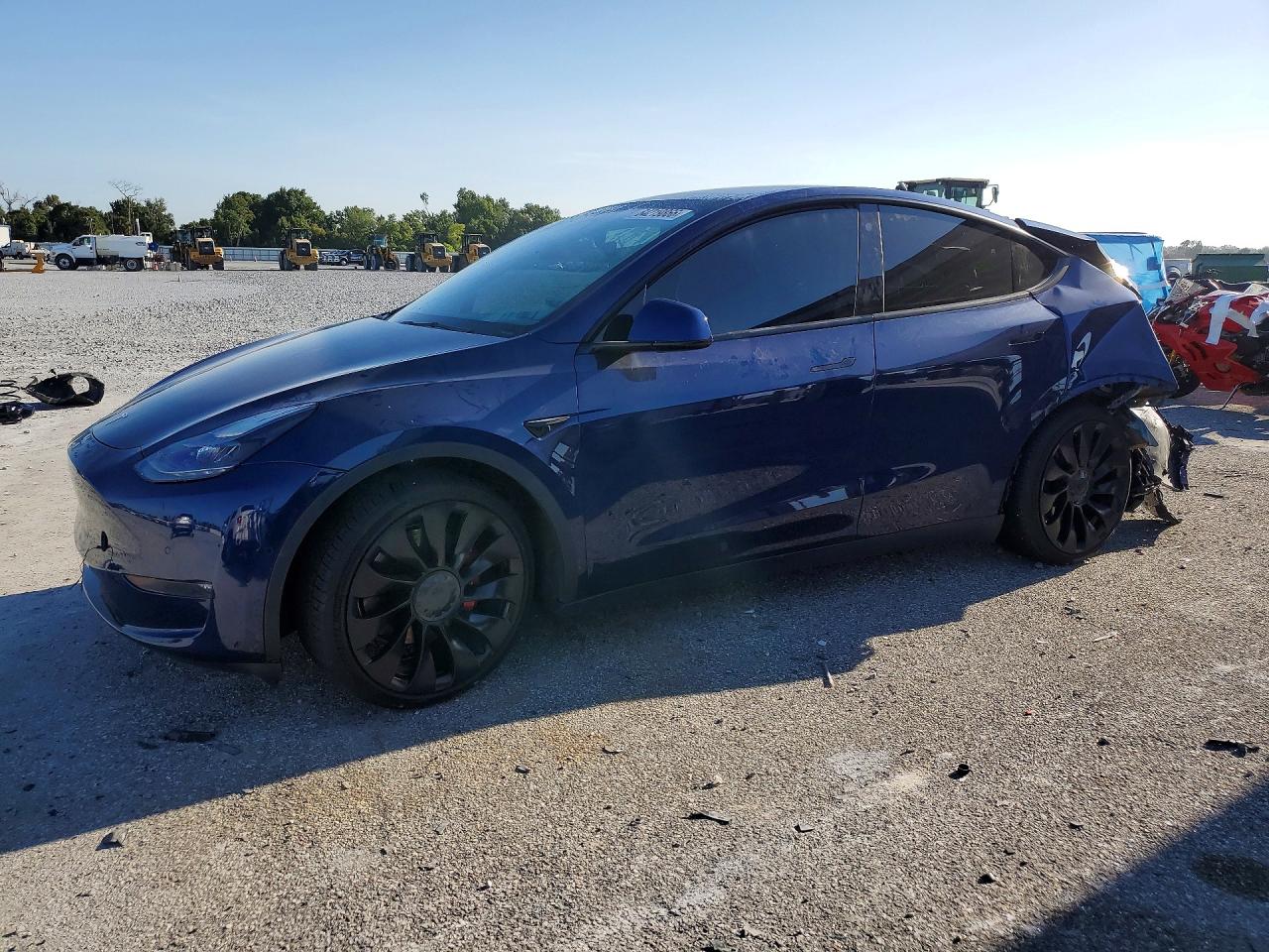 7SAYGDEF7NF516001 · 2022 TESLA MODEL Y