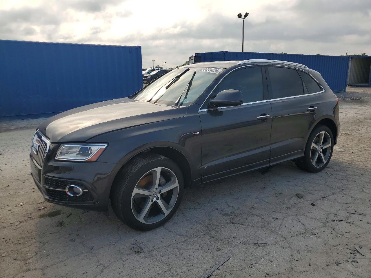 WA1D7BFP9HA008921 · 2017 AUDI Q5